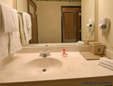 Super 8 By Wyndham Claremore Ok Extérieur photo